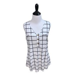 Fifty Street Women's M Medium Sleeveless Top Plaid Pattern V-Neckline White